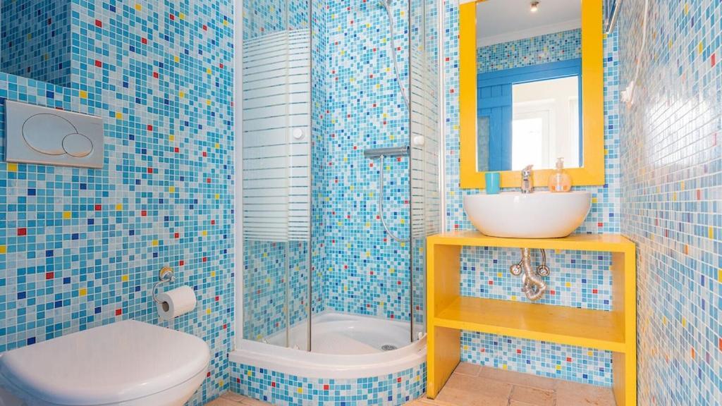 Refurbished Beachfront House, Pool, Ac, Wifi, Albufeira, Sea View מראה חיצוני תמונה