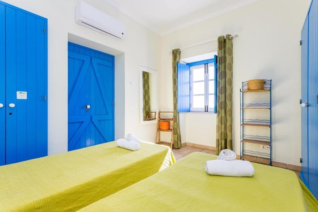 Refurbished Beachfront House, Pool, Ac, Wifi, Albufeira, Sea View מראה חיצוני תמונה